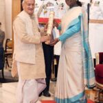 राष्ट्रपति ने भगत दा को दिया पदम भूषण सम्मान