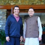 मुख्यमंत्री पुष्कर सिंह धामी से प्रसिद्ध फिल्म अभिनेता अक्षय कुमार ने की शिष्टाचार भेंट